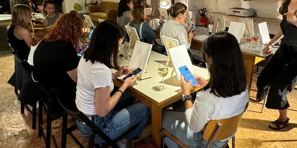 Sip & Paint By Artelier im Modus Biel